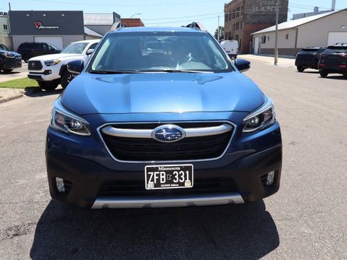 Used 2020 Subaru Outback Limited w/ Popular Package #2 AWD/4WD image 12
