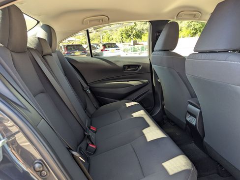 Used 2024 Toyota Corolla LE image 25