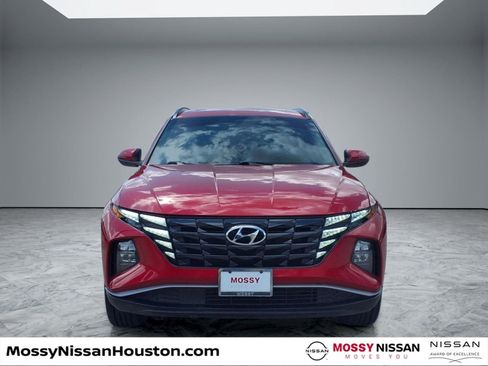 Used 2022 Hyundai Tucson SEL w/ Convenience Package FWD image 3