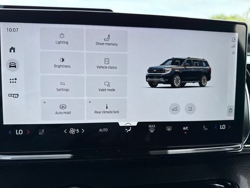 New 2027 Ford Expedition Max Platinum w/ Stealth Performance Package AWD/4WD image 30