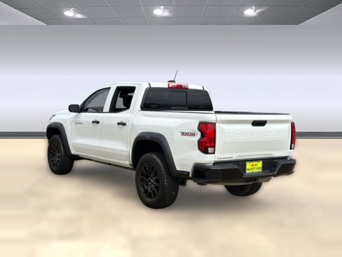 Used 2024 Chevrolet Colorado Trail Boss AWD/4WD image 3