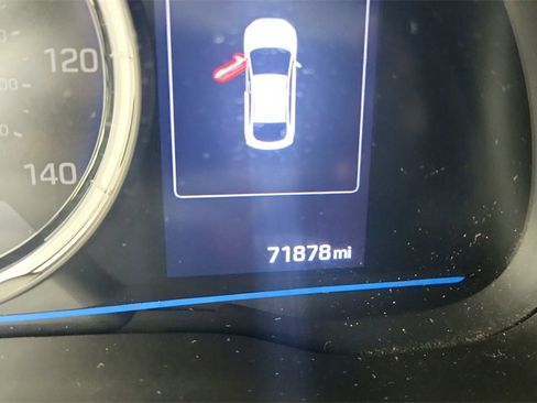 Used 2018 Hyundai Ioniq Blue image 16