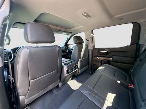 Used 2019 Chevrolet Silverado 1500 LTZ image 24