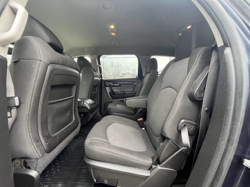 Used 2016 Chevrolet Traverse LT w/ Style and Technology Package image 20
