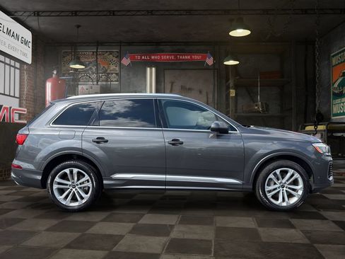 Used 2025 Audi Q7 3.0T Premium Plus AWD/4WD image 4