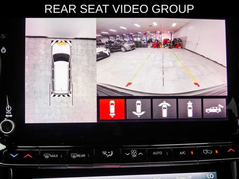 Used 2023 Jeep Grand Wagoneer Series III w/ Rear Seat Video Group 1 AWD/4WD image 27
