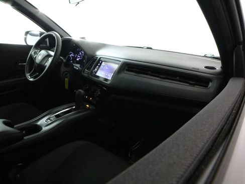 Used 2022 Honda HR-V Sport image 47