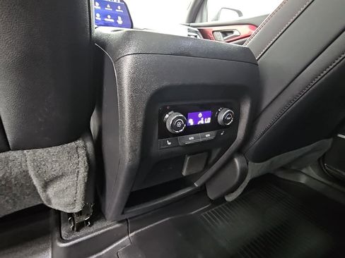 Certified 2024 Chevrolet Traverse RS w/ LPO, Floor Liner Package image 34