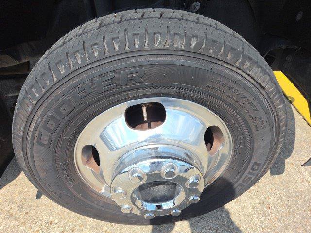 Used 2023 Ford F350 XLT AWD/4WD image 17