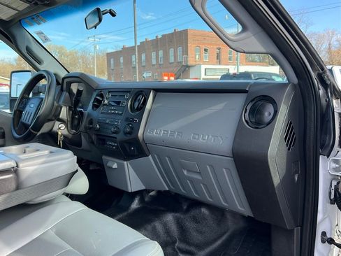 Used 2012 Ford F450 XL w/ XL Value Pkg image 20