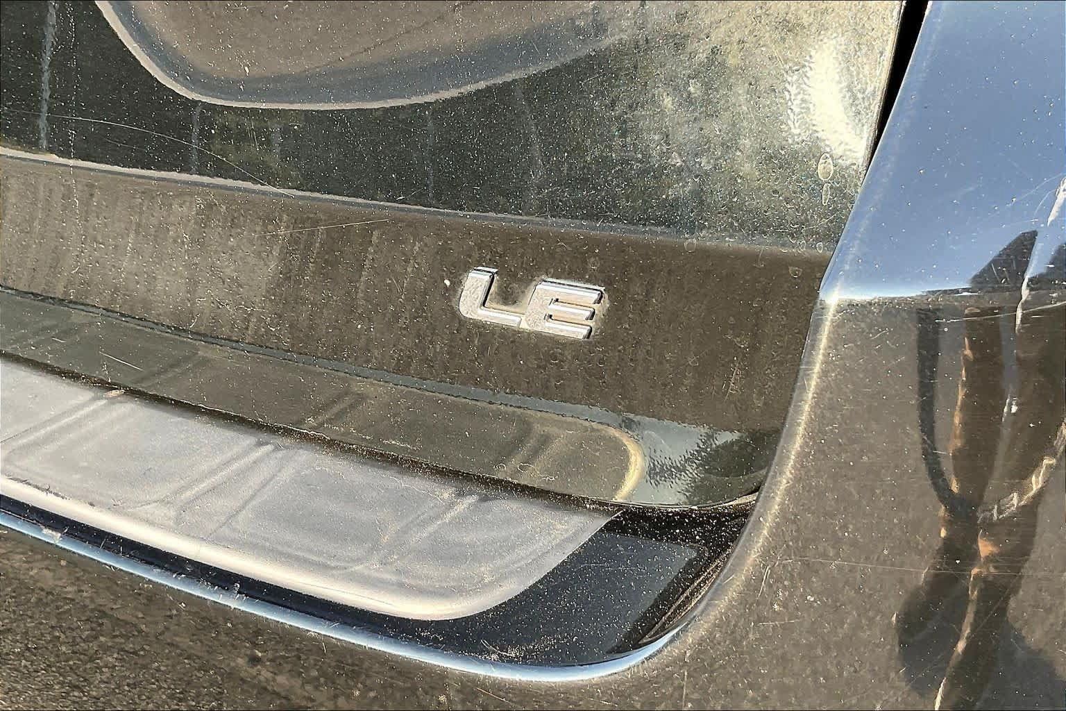Used 2015 Toyota Sienna LE FWD image 10