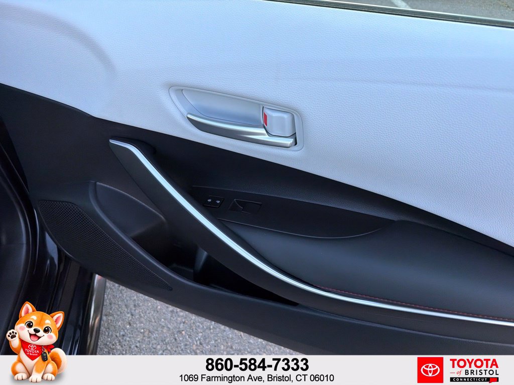 Used 2023 Toyota Corolla SE AWD/4WD image 35