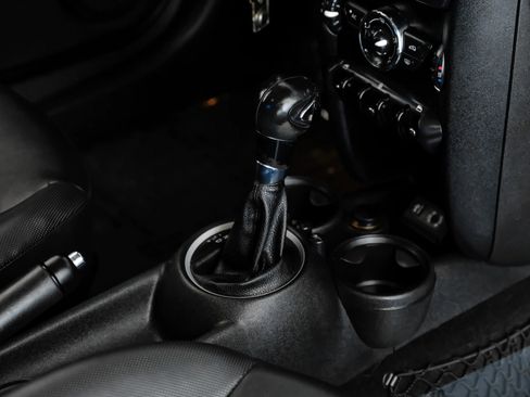 Used 2013 MINI Cooper Hardtop image 18