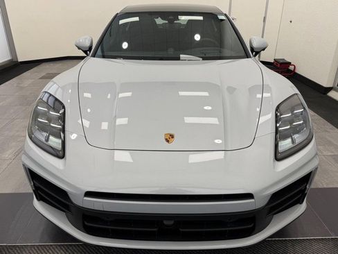 Certified 2026 Porsche Panamera 4 image 12