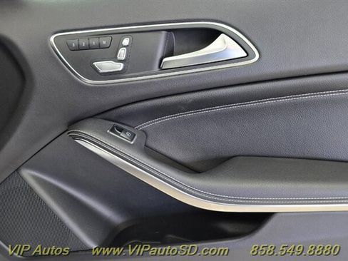 Used 2020 Mercedes-Benz GLA 250 4MATIC w/ Convenience Package image 15