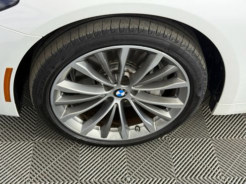 Used 2021 BMW 540i w/ Convenience Package image 10