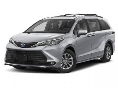 New 2025 Toyota Sienna XLE