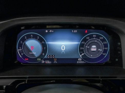 Used 2024 Volkswagen Atlas Cross Sport SE image 29