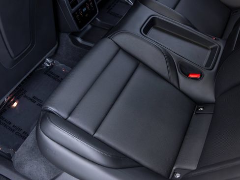 Certified 2025 Porsche Taycan GTS AWD/4WD image 41