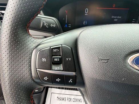 Used 2024 Ford Escape ST-Line AWD/4WD image 8