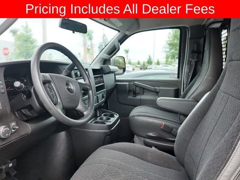 Used 2024 GMC Savana 2500 w/ Driver Convenience Package RWD image 6