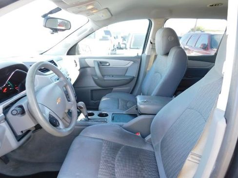 Used 2015 Chevrolet Traverse LS image 10