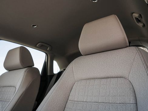 New 2027 Honda HR-V LX image 18