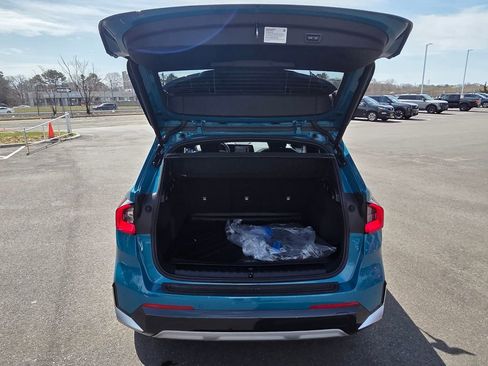 Used 2024 BMW X1 xDrive28i w/ Premium Package image 34