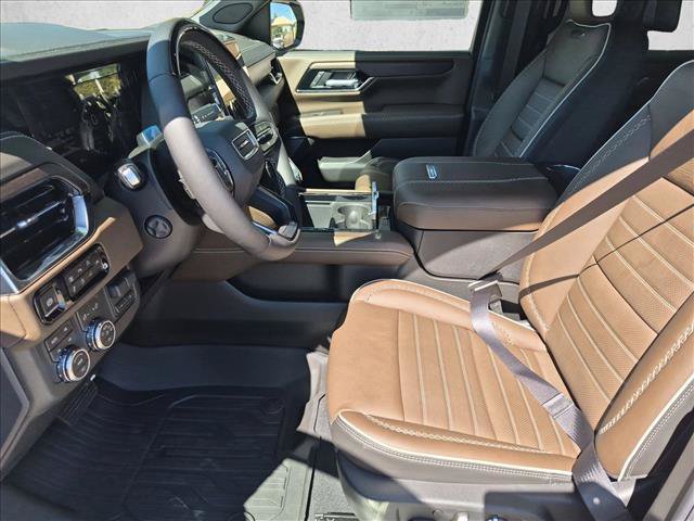 New 2026 GMC Yukon XL Denali Ultimate AWD/4WD image 4