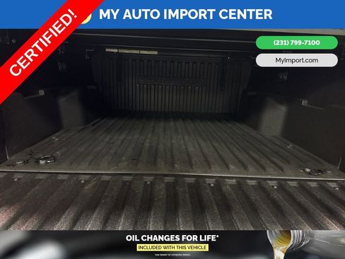 Used 2025 Toyota Tacoma TRD Off-Road image 27