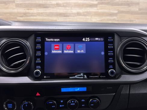 Used 2023 Toyota Tacoma TRD Sport image 16