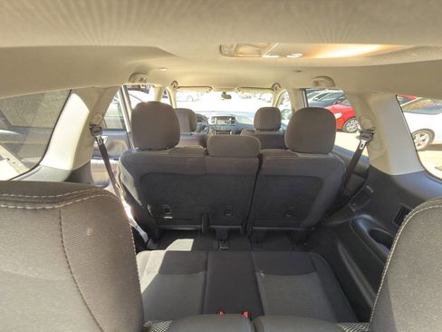 Used 2017 Nissan Pathfinder S AWD/4WD image 39