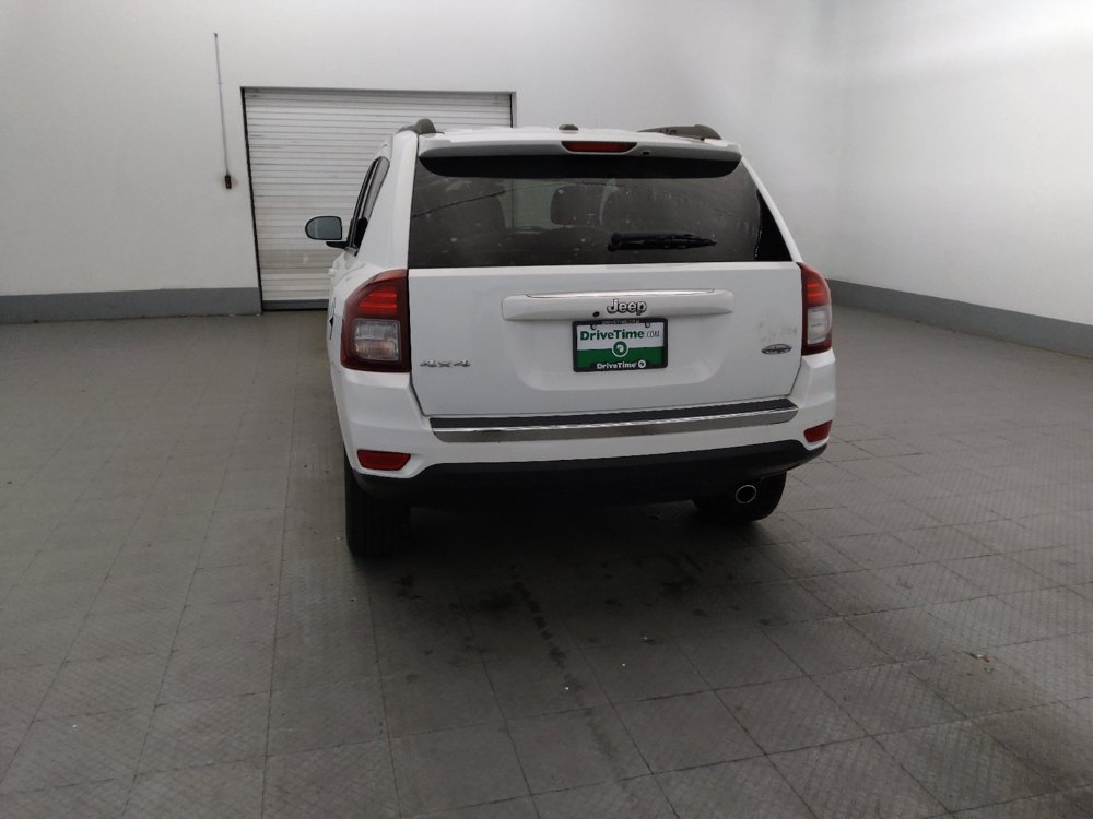 Used 2017 Jeep Compass High Altitude AWD/4WD image 6