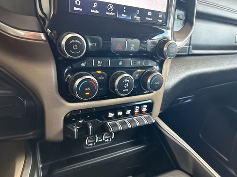 Used 2022 RAM 3500 Laramie w/ Max Tow Package image 50