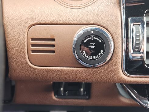 Used 2022 Lincoln Navigator Reserve image 21