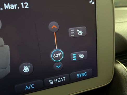 Used 2024 Hyundai Ioniq 5 Limited image 33