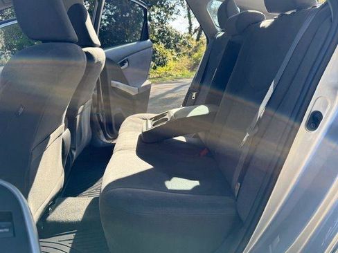 Used 2010 Toyota Prius One image 19