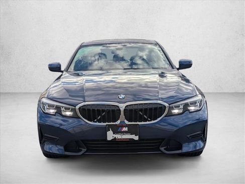 Used 2020 BMW 330i Sedan w/ Driving Assistance Package image 8
