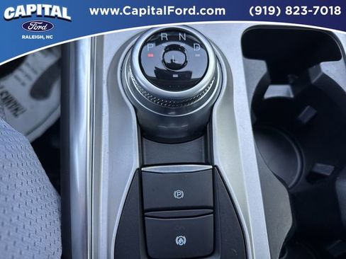 Used 2023 Ford Explorer XLT w/ Equipment Group 202A image 29