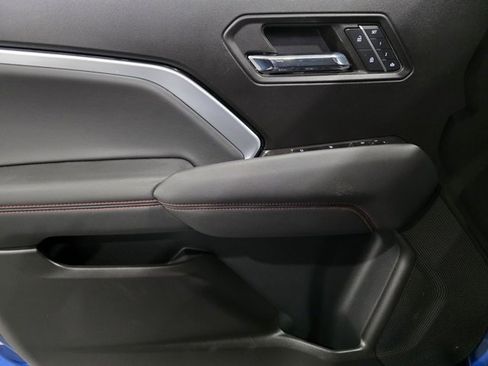 Used 2023 Chevrolet Colorado Z71 w/ Z71 Convenience Package 2 image 10
