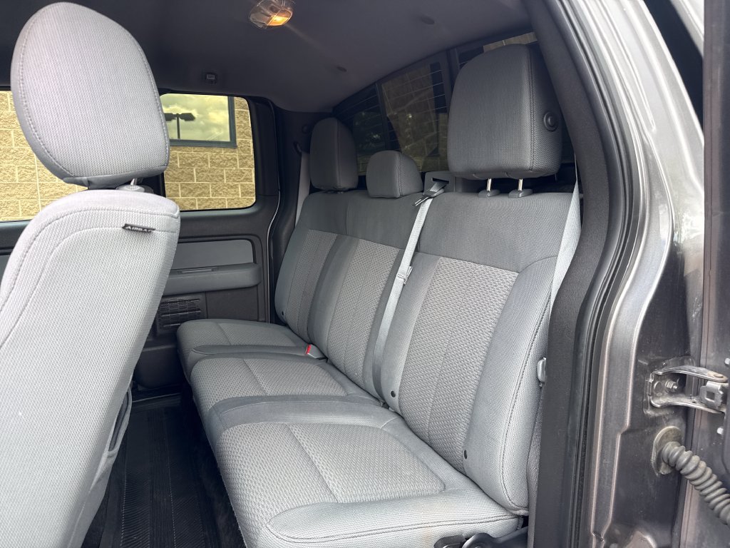 Used 2014 Ford F150 XLT w/ Equipment Group 302A Luxury AWD/4WD image 17