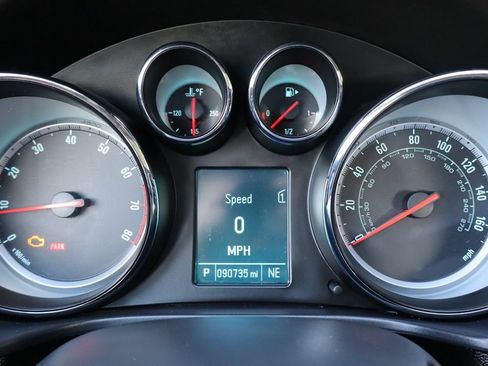 Used 2012 Buick Regal Premium image 33