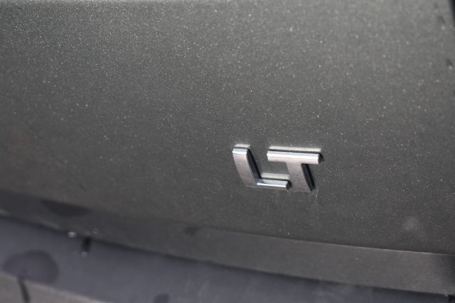 Used 2022 Chevrolet Traverse LT AWD/4WD image 17
