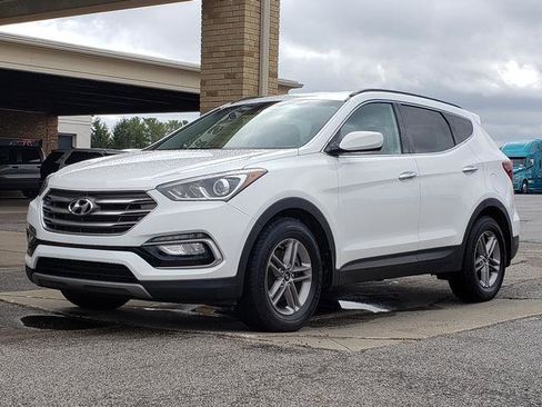 Used 2017 Hyundai Santa Fe Sport image 1