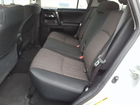 Used 2024 Toyota 4Runner TRD Off-Road image 9