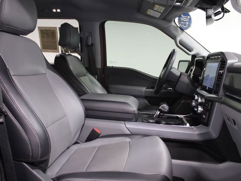 Used 2023 Ford F150 Lariat w/ Max Trailer Tow Package image 29