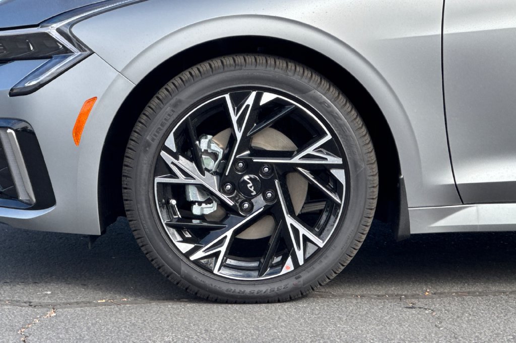New 2027 Kia K5 GT-Line AWD/4WD image 29