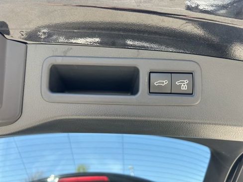 Used 2024 Lexus RX 350 w/ Convenience Package image 10