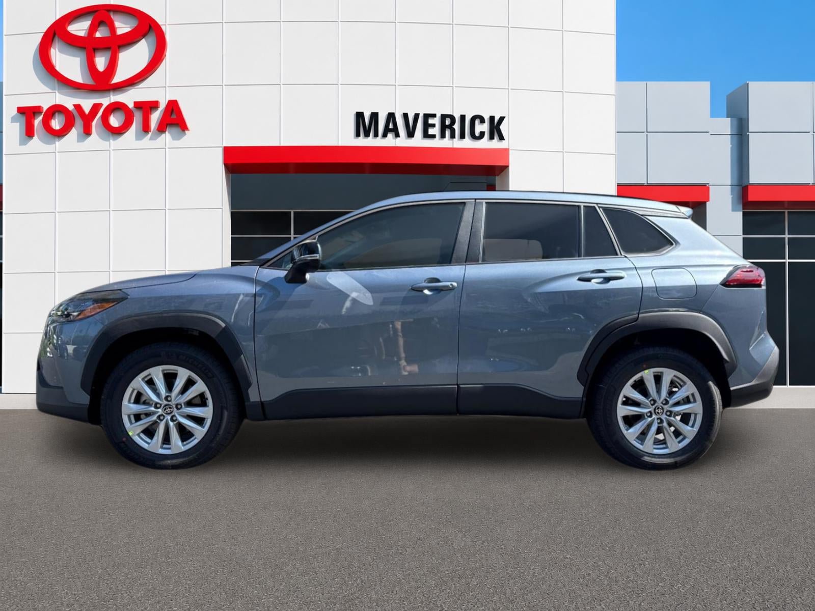 New 2026 Toyota Corolla Cross LE FWD image 2