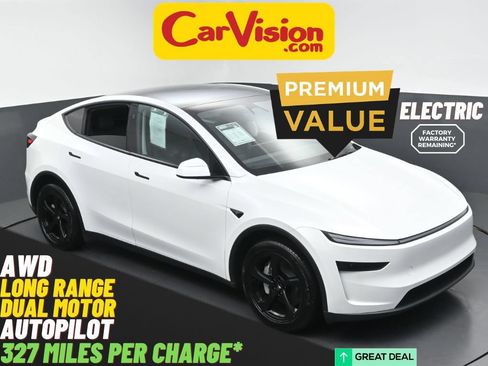 Used 2026 Tesla Model Y AWD image 1